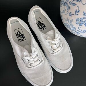 Vans Authentic Shoe - White